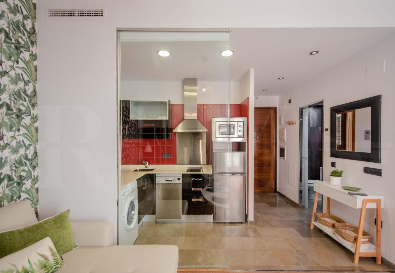 Cozy Apartment In The Heart Of Malaga By Rems Buitenkant foto